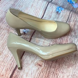 Anne Klein Wysterre Tan Classic Pumps Size 8.5